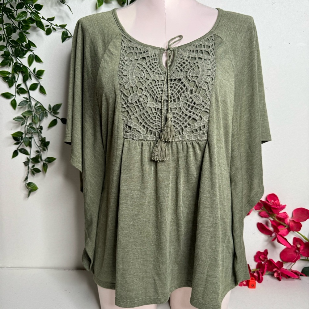 💚 Maurices Small Top 💚